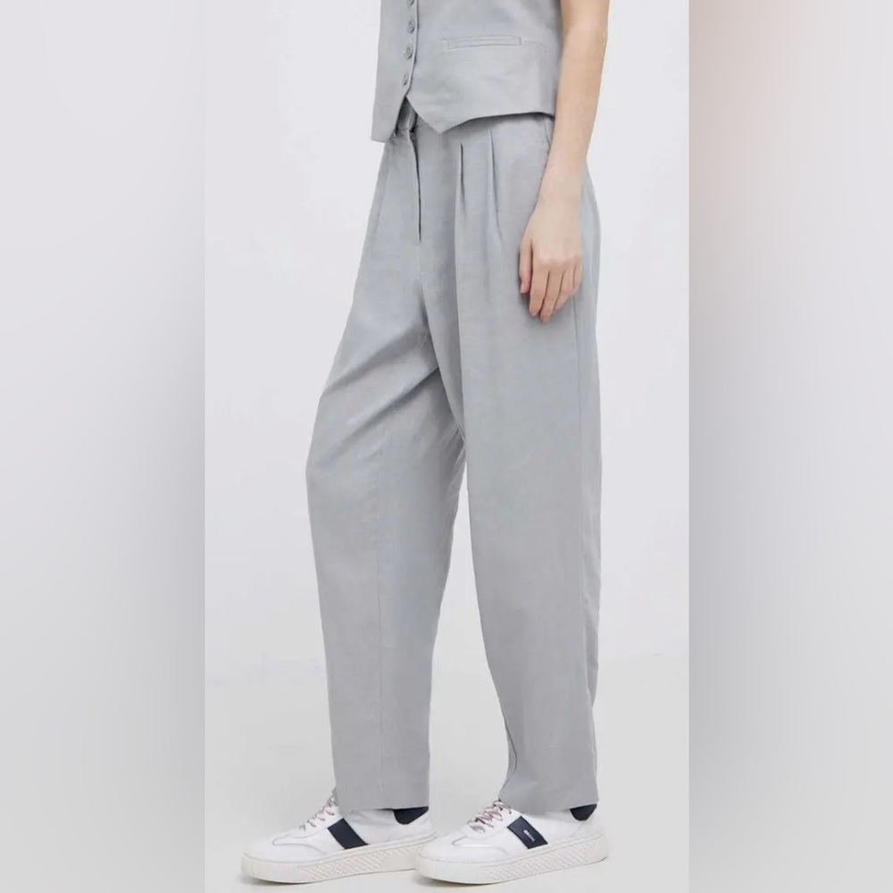 DKNY
Linen Flat Front Coordinating Pleated Trousers size 00 NWT - Picture 1 of 6
